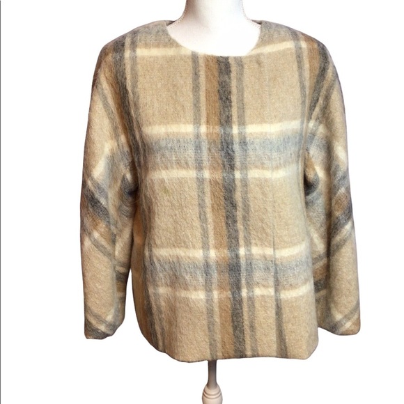 Talbots Plaid Blazer in Beige and Gray - Picture 9 of 14